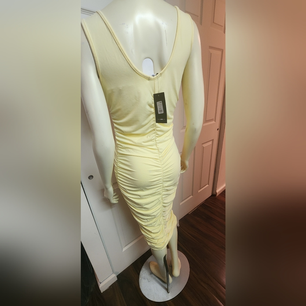 Fashion Nova Yellow Ruched Midi Dress - Picture 3 of 5